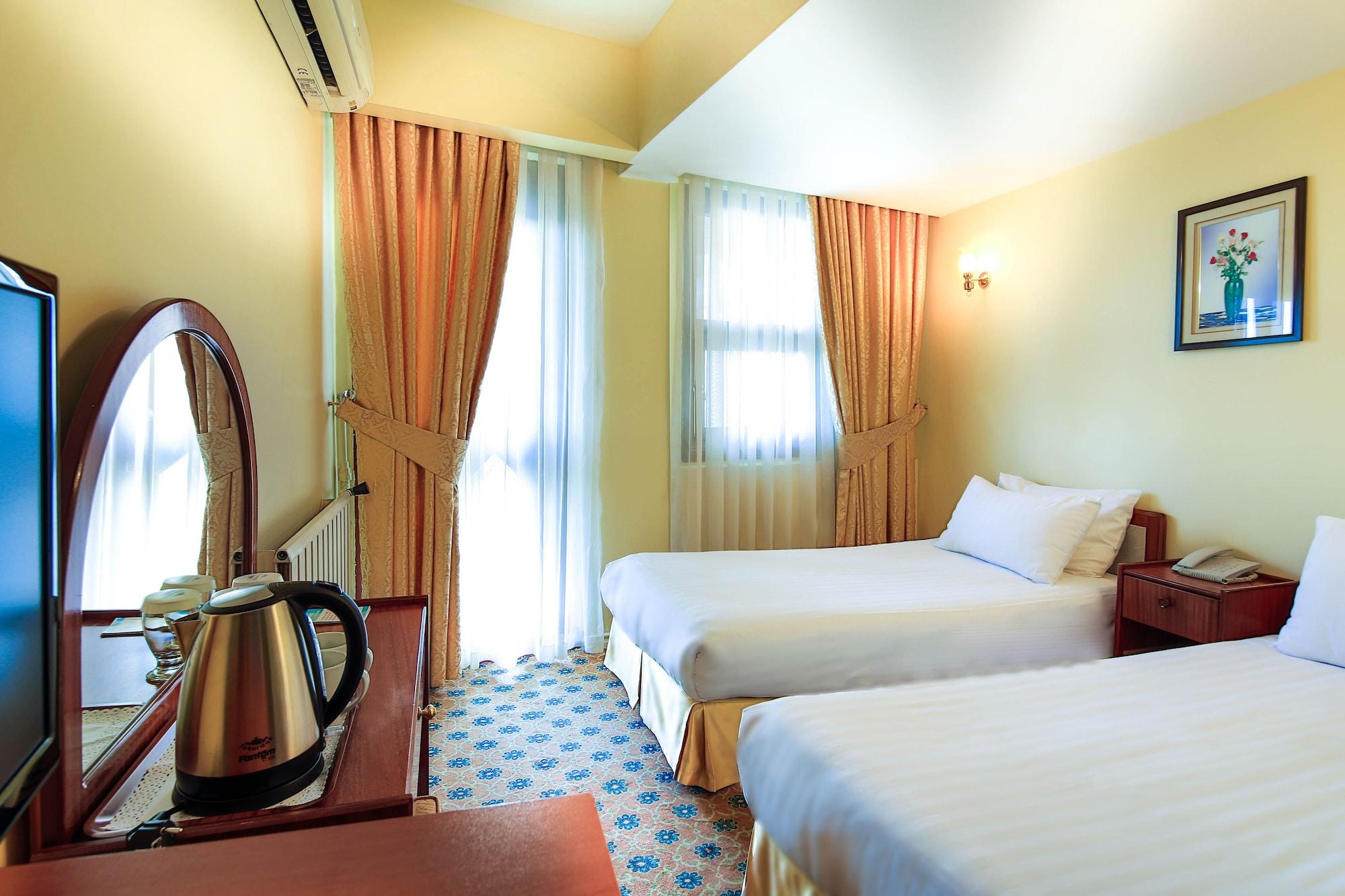 Hotel Historia-Special Category อิสตันบูล ภายนอก รูปภาพ