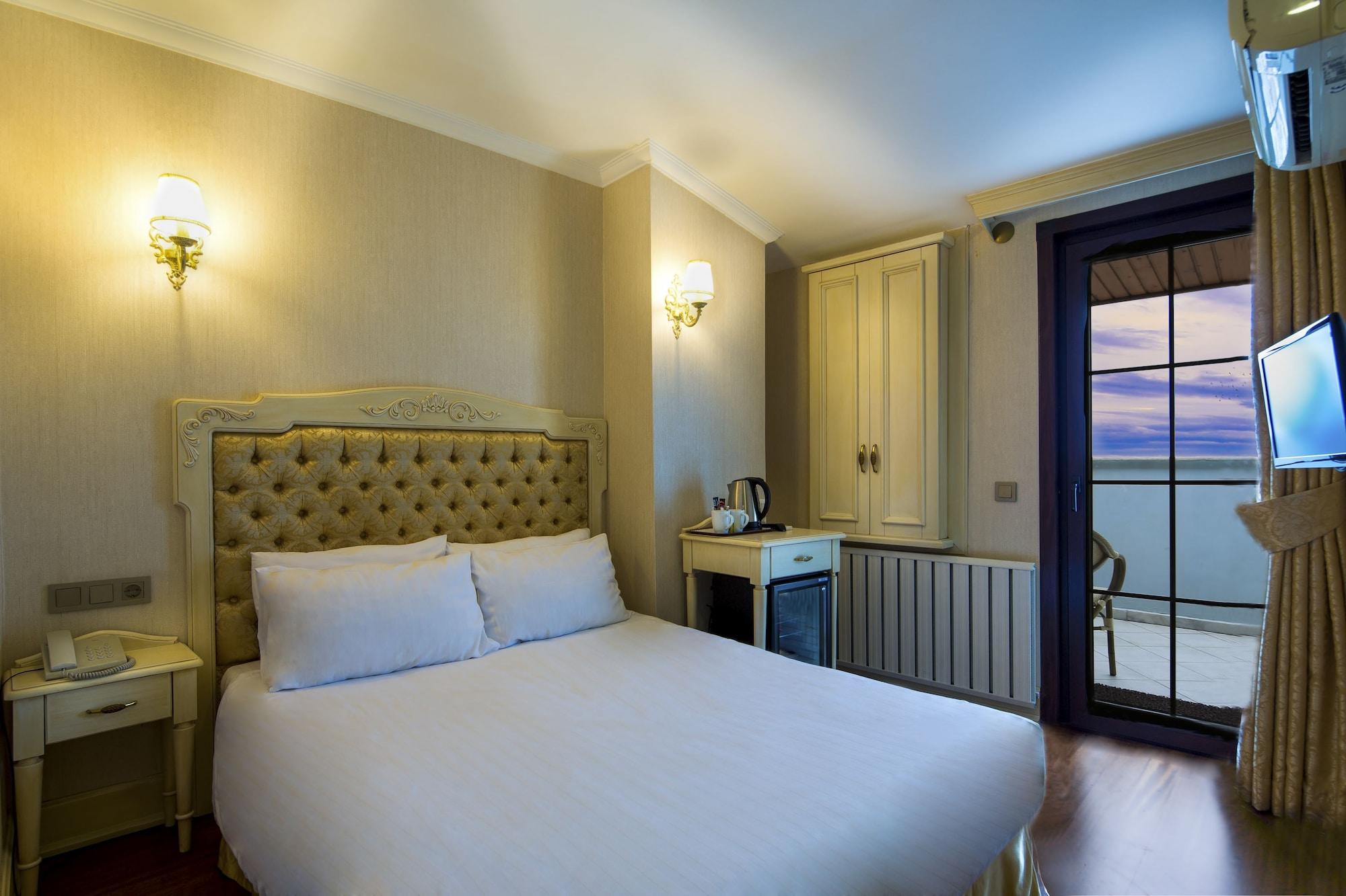 Hotel Historia-Special Category อิสตันบูล ภายนอก รูปภาพ