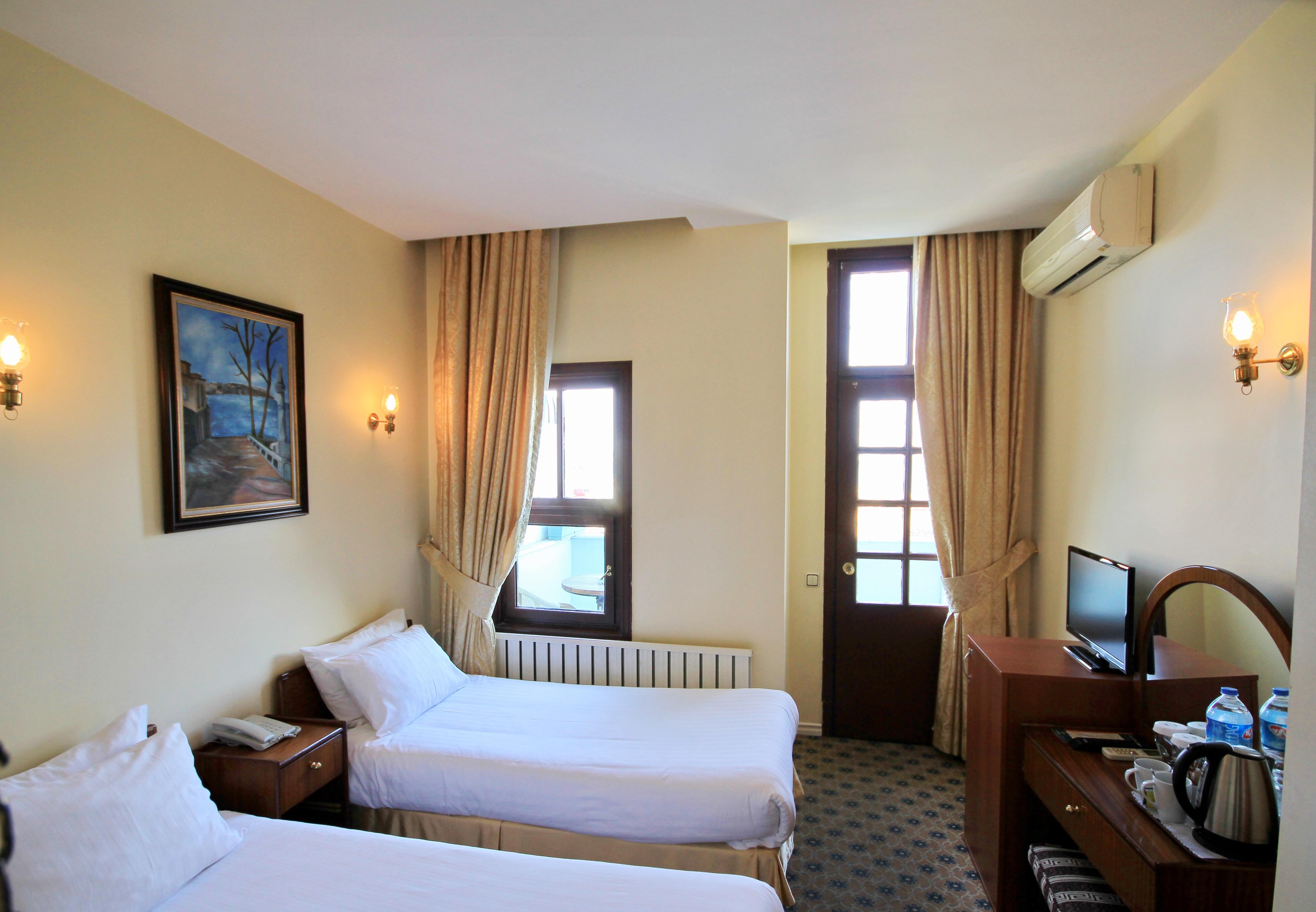 Hotel Historia-Special Category อิสตันบูล ภายนอก รูปภาพ